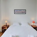 La Capucine - Hopital Bretonneau Apartment