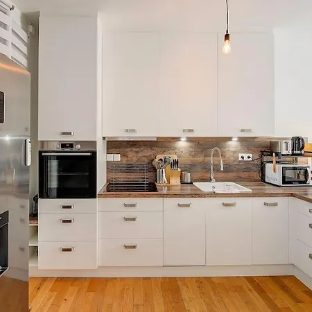 La Capucine - Hôpital Bretonneau * Tours