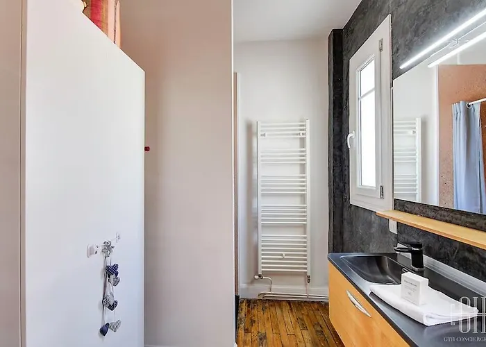 La Capucine - Hopital Bretonneau Appartement